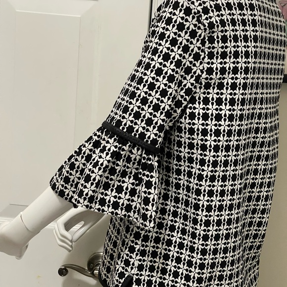 Max studio beautiful top wrinkle free fabric starchy with gorgeous design - Picture 8 of 15